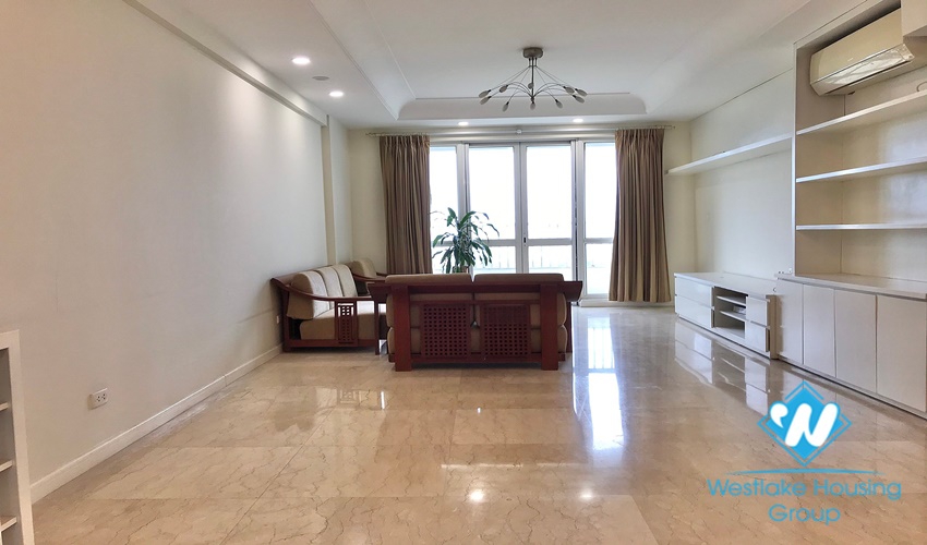 Mid floor apartment for rent in building P fully furnished 4 bedrooms